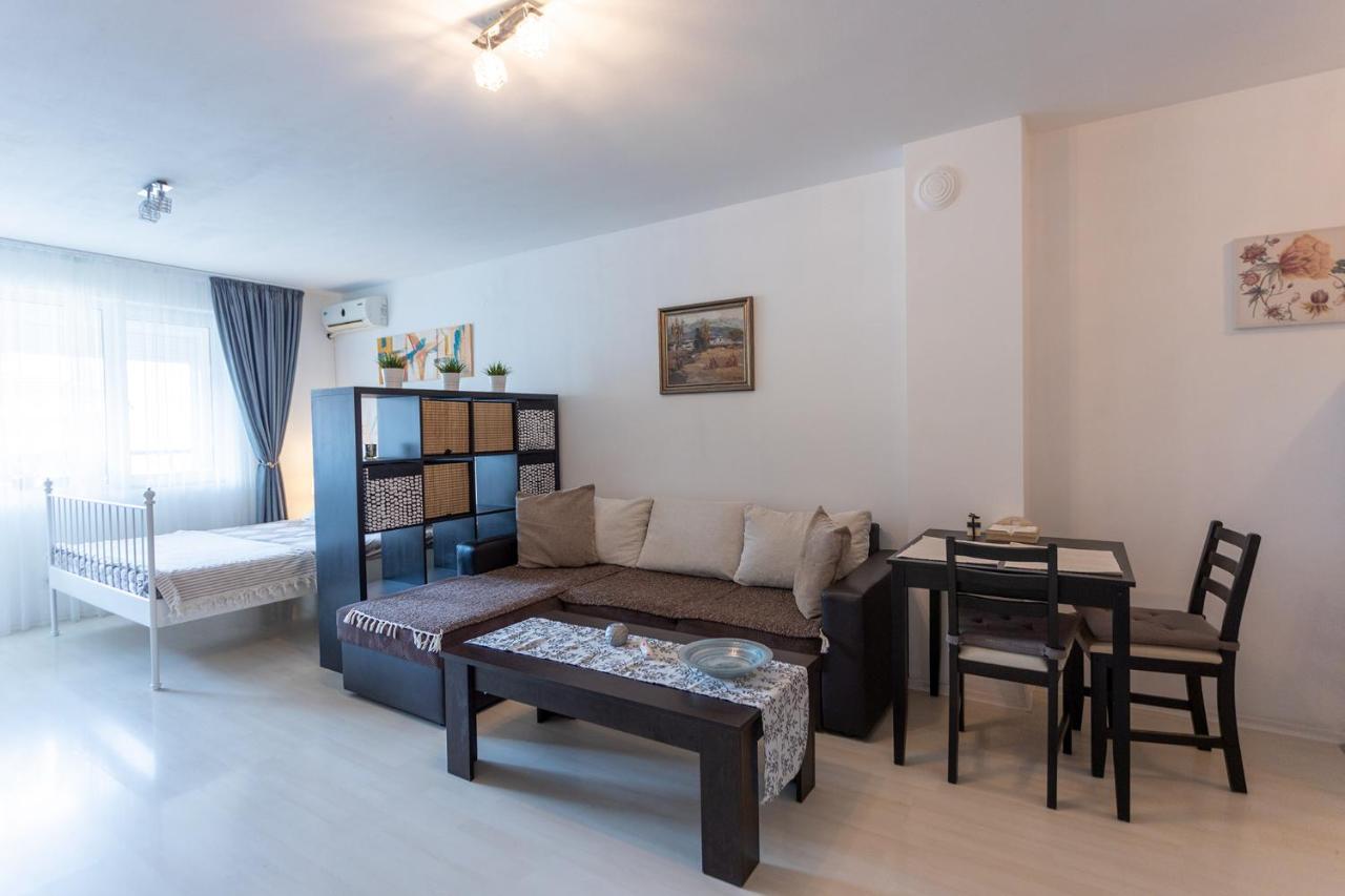 Karastoyanovi's Apartament